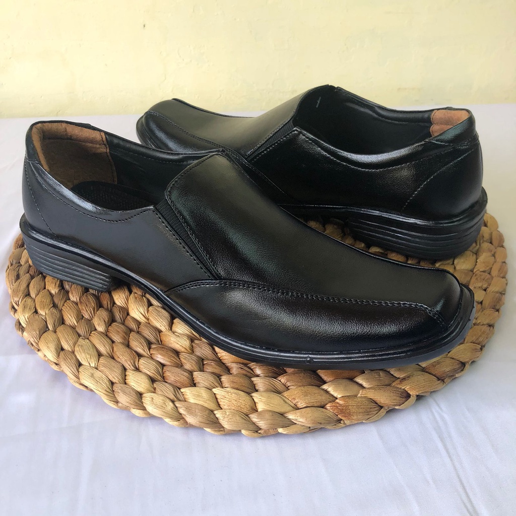 Sepatu pantofel PL25 4 hitam polos pria COWOK Slop KULIT tanpa tali formal terlaris murah Sepatu Pantofel Sepatu Pantopel Sepatu Kerja Sepatu Kantor Sepatu Dinas Sepatu Formal Sepatu PNS Hitam Pria Formal Kantor Leather