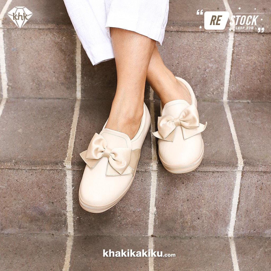 KHK by Khakikakiku Amora Slip On Cream