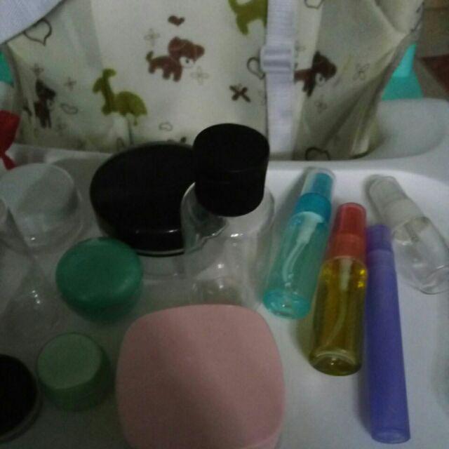 Botol Tubular 60 Ml Bening Fliptop Hitam