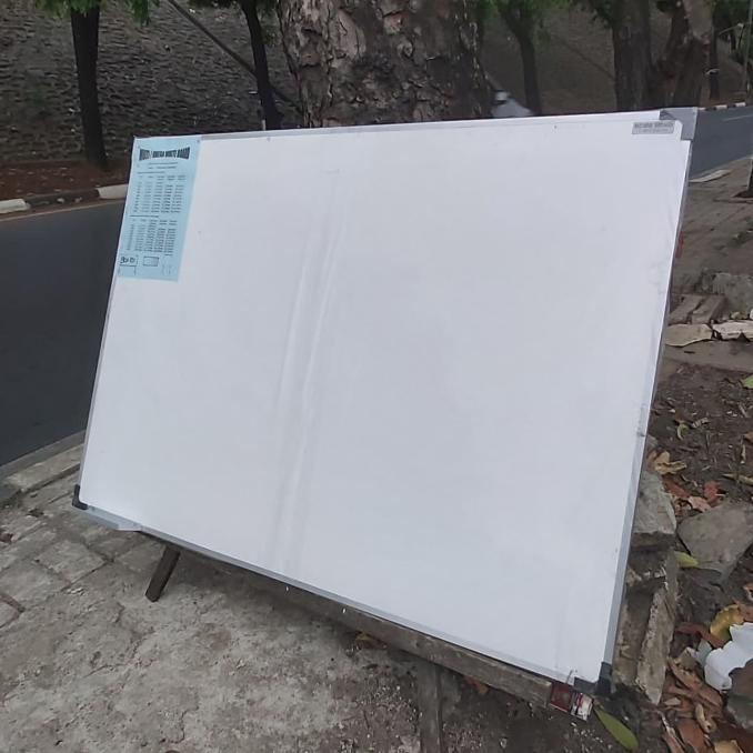 

PROMO white board gantung 80 x 120 cm/PULPEN GEL/PULPEN LUCU/PULPEN 1 PACK/PENSIL WARNA/PENSIL 2B/PENGHAPUS JOYKO/PENGHAPUS LUCU/RAUTAN PENSIL PUTAR/RAUTAN ELEKTRIK/SPIDOL WARNA/SPIDOL PERMANEN/SPIDOL WHITEBOARD/CORRECTION TAPE