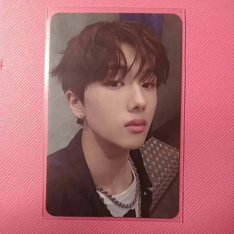 jisung Jewel universe