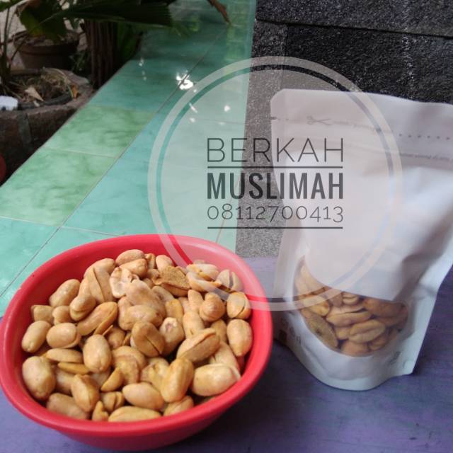 

Kacang Bawang Goreng Renyah Gurih 500 gram Tanpa MSG tanpa pengawet / Kacang pelnthis homemade