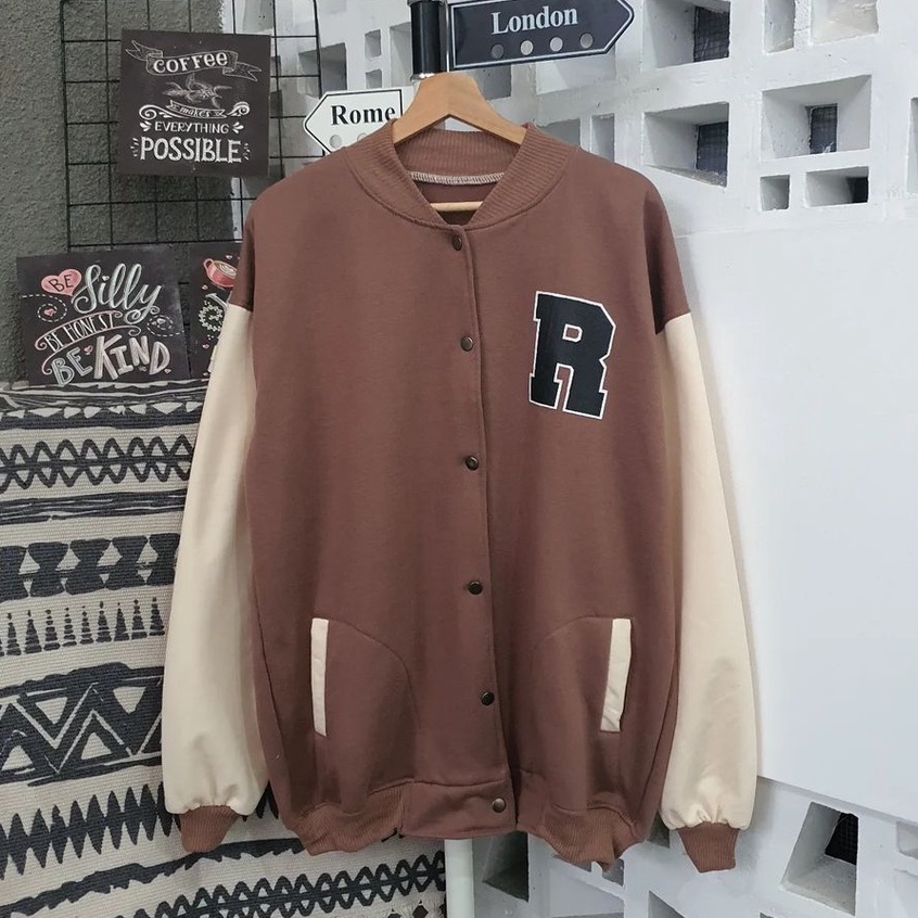 Oversize Wanita R Mocha Baseball Bahan Pleece Ala Korean Style