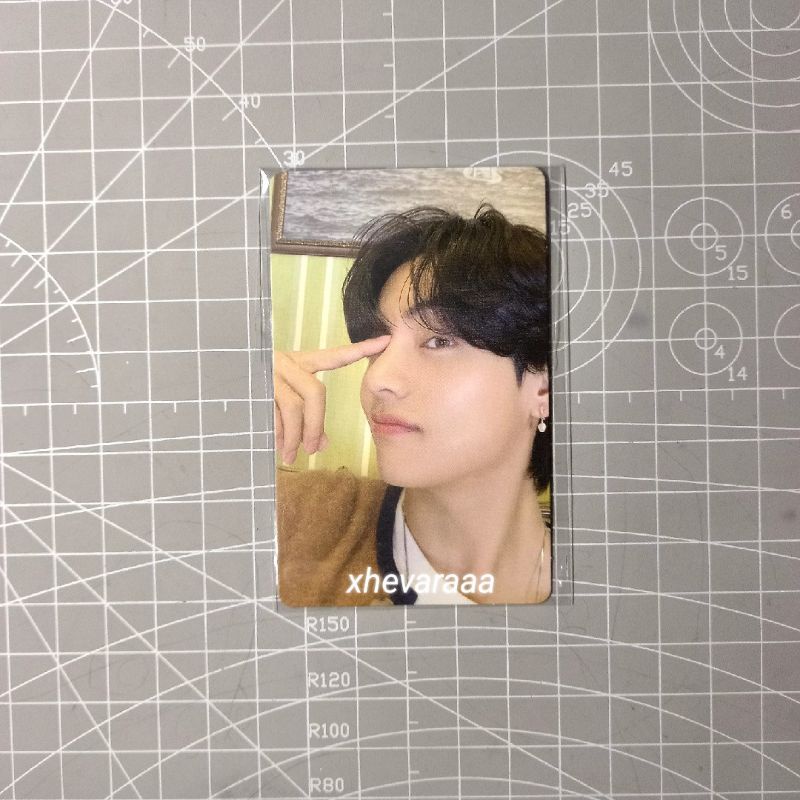 PC TAEHYUNG BE ESSENTIAL (damage)