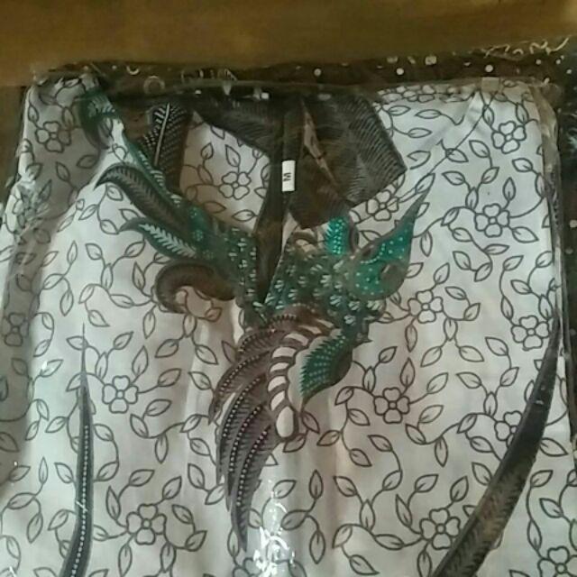 Tunik Batik Motif Ilalang Putih Eksklusif