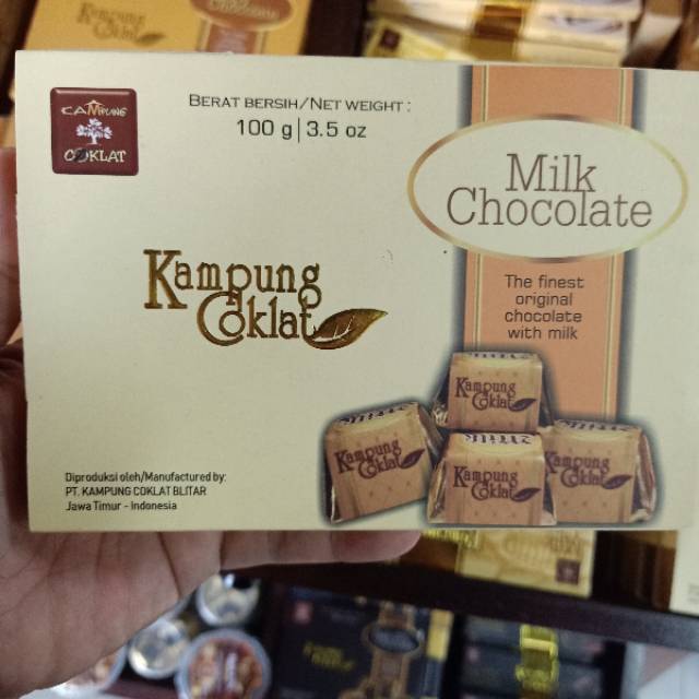 

COKLAT GIFT BOX ASLI KAMPUNG COKLAT BLITAR 100gr