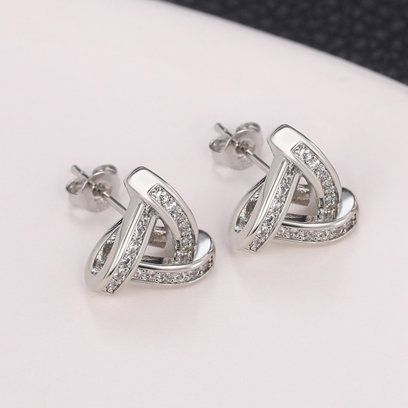 Anting Stud Bentuk Segitiga Aksen Batu Cubic Zirconia Untuk Wanita