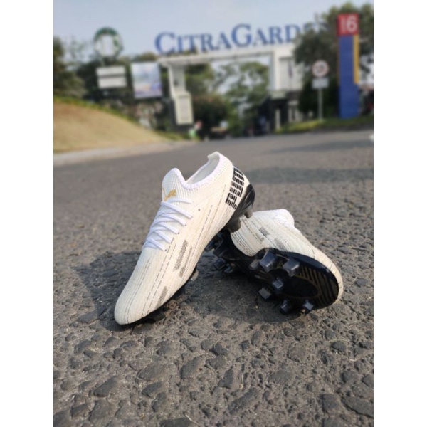 sepatu bola puma ultra sepatu sepak bola puma future Z ultra grade ori sepatu bola futsal sepatu fuma-PUMA WHITE
