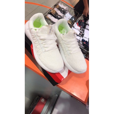 Ori Sale Sepatu Airwalk Putih ada Minus MYLES Cowok