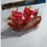 mainan anak kantong perahu pinisi