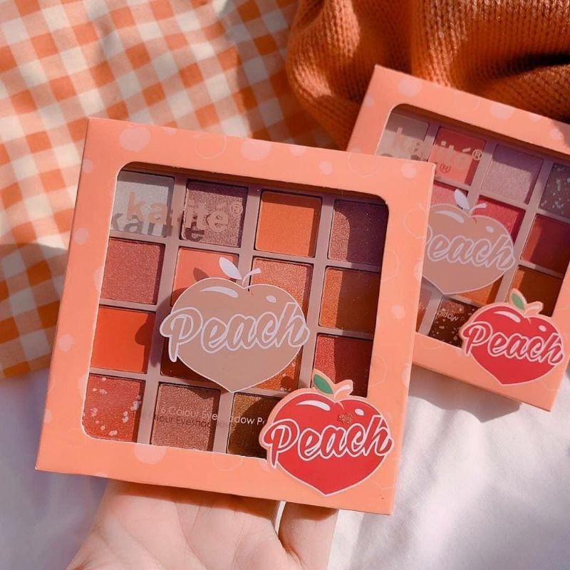 MakeUP PLUS GLITER KISS BEAUTY