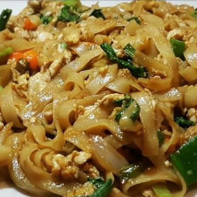 

Kwetiau goreng ayam untuk 1-2orang - Manis ratele992 Ayo Order