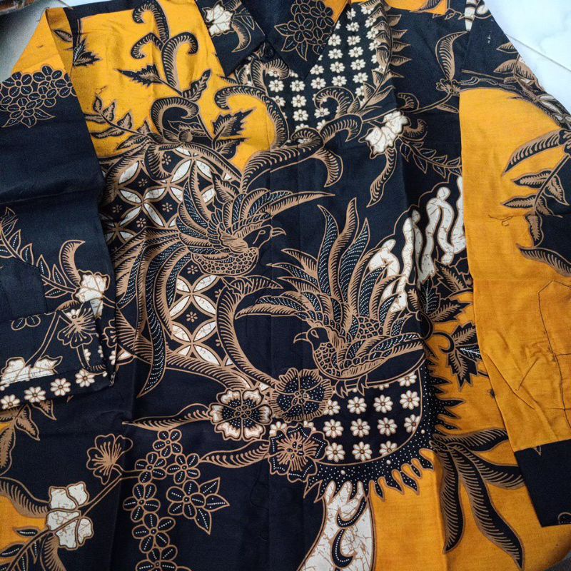 PROBOSETO KUNING BATIKSOLOAMANAH KEMEJA BATIK SOLO PRIA LENGAN PANJANG LAPIS FURING ATASAN BATIK PREMIUM MODERN KATUN HALUS ALJAYA SM MARTOWIRO ANJANI RAFANDA UKAIL ALETHEA RAJASAKTI KLA RAFANDA ASMARA NGUDI RAHAYU SENOJOYO JAYANEGARA KUNING MERAH KANAYA