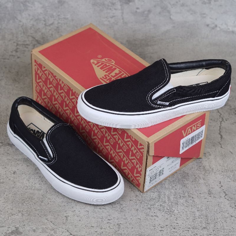 Vans Slip On Black White