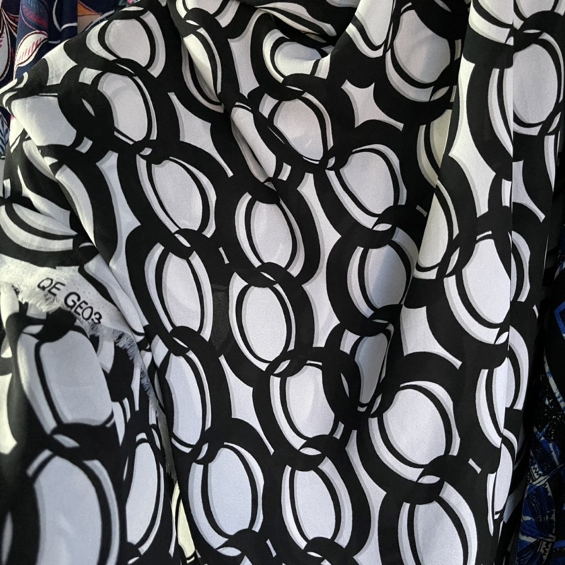 kain ceruty babydoll premium - kain ceruty babydoll - kain ceruty impor - kain garmen - kain babydol