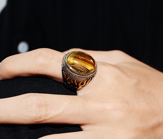 Cincin Pria Gaya Retro Kuno Timur Tengah Arab Aksen Batu Permata Tiger Eye Untuk Hadiah Pesta