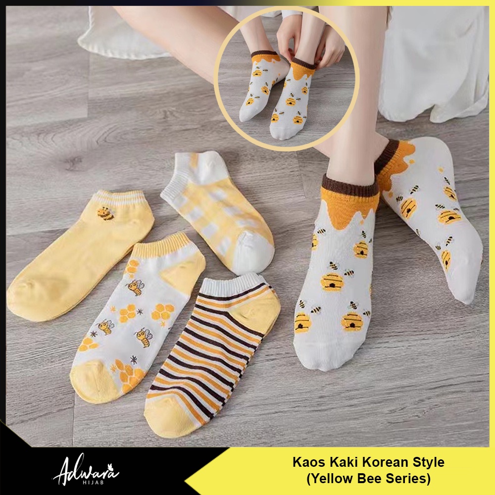 Kaos Kaki Wanita Pendek Gaya Korea Motif Lebah Kuning Semata Kaki (Sock Ankle Import)