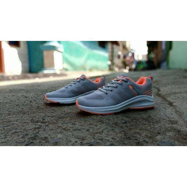 Sepatu Adidas Running Import Vietnam