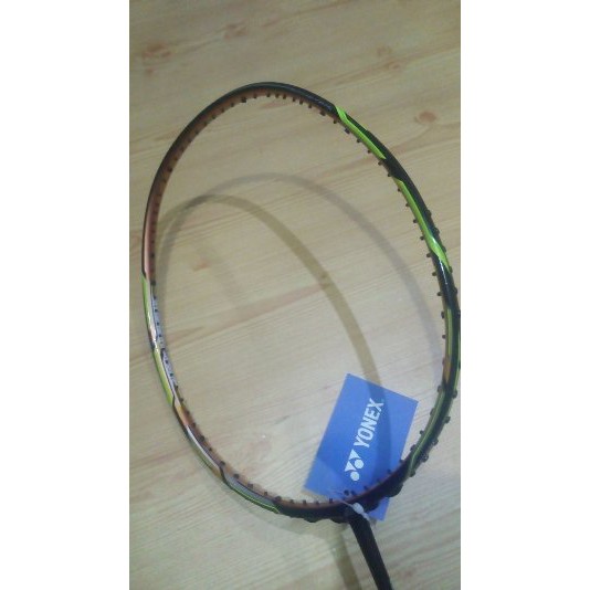 raket badminton YONEX nanoray 700RP