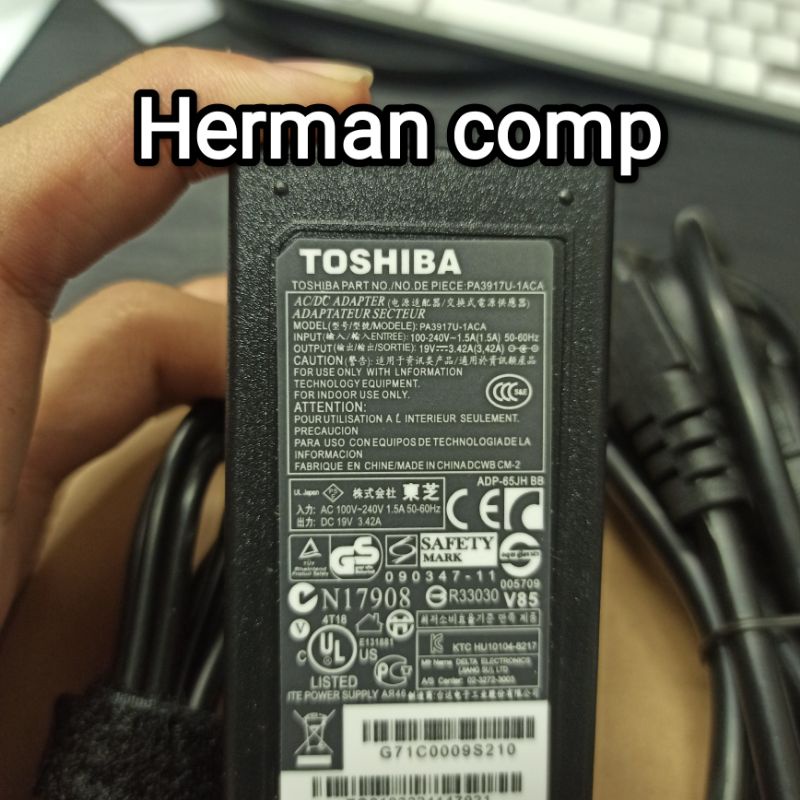 Original Adaptor Charger Toshiba 19V 3.42A Dc 5.5x2.5mm