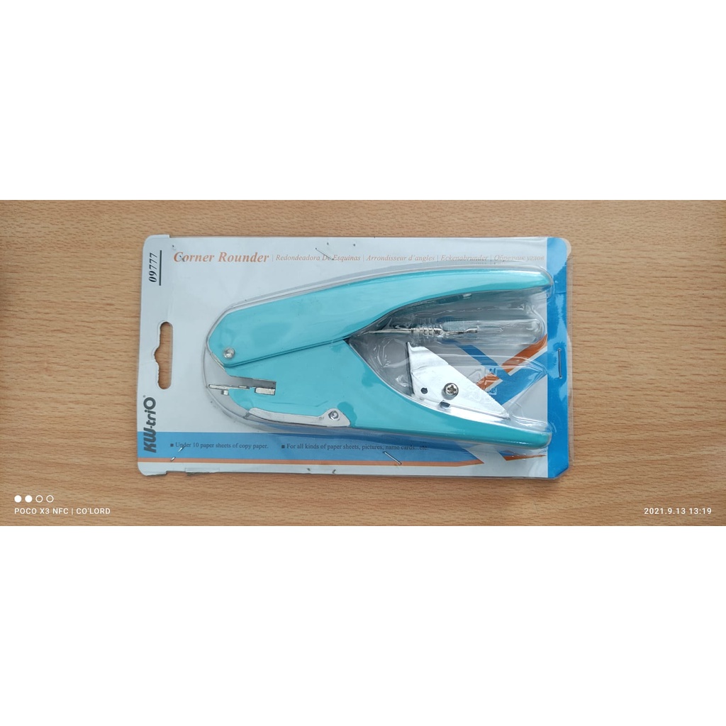 Pemotong Sudut Kertas | Pemotong Id Card | Pemotong Kartu Nama | Corner Rounder KW-TriO 09777