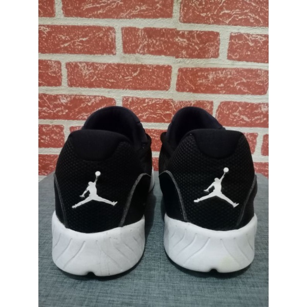 Sepatu jordan J23 low slip on second/bekas/preloved