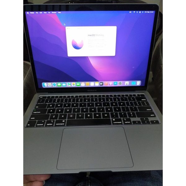OBRAL  MACBOOK AIR RETINA 2020 OS MONTEREY 13 IN RAM 16 SSD 256 MULUS ULTRA SLIM GREYY
