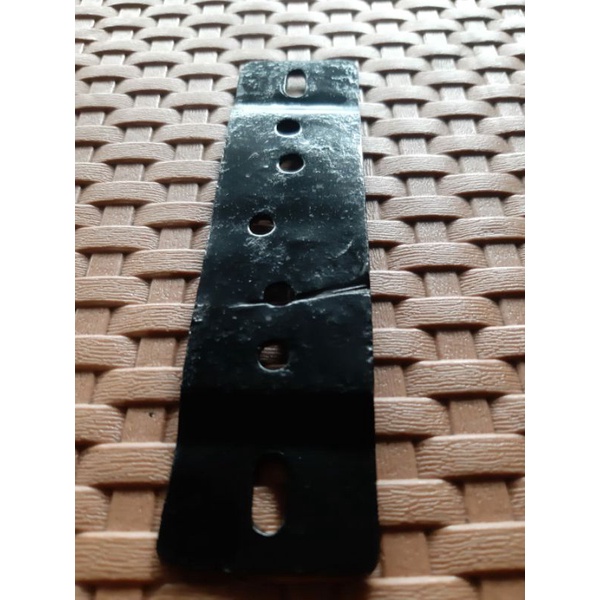 dudukan plat nomor belakang suzuki crystal original