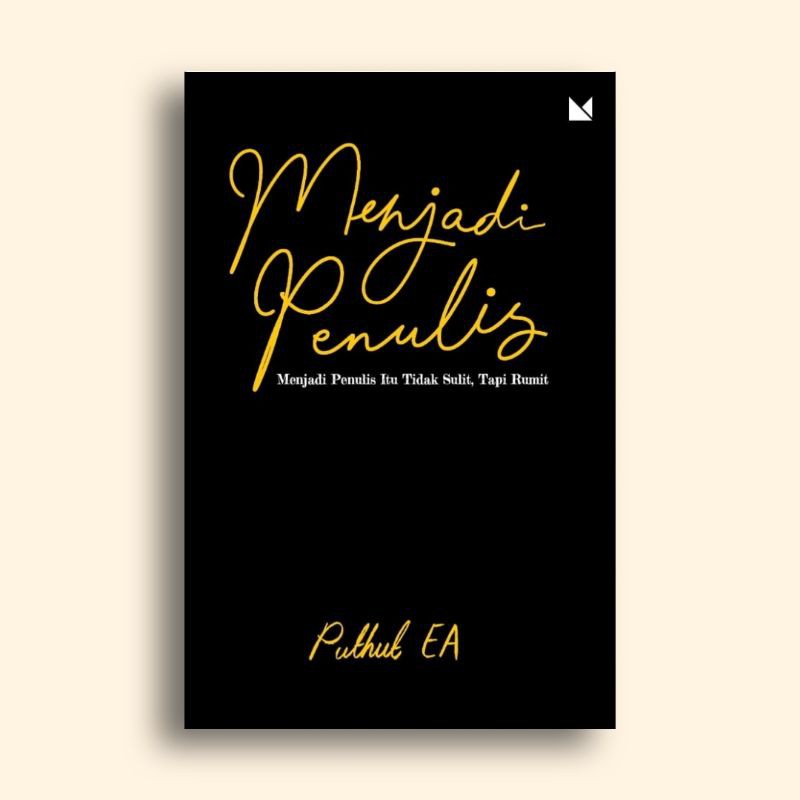 Menjadi Penulis Puthut EA