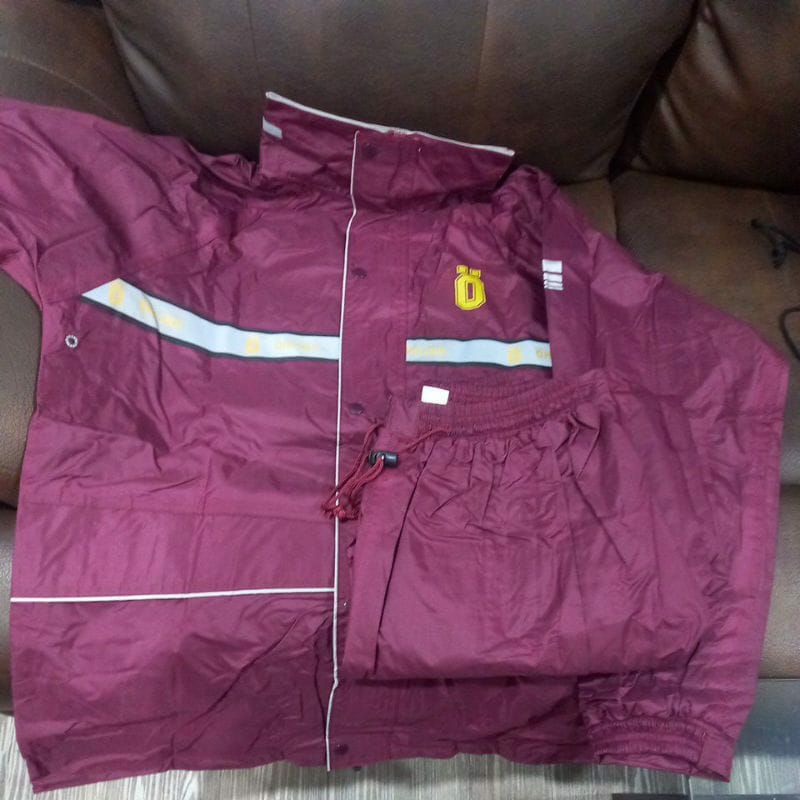 cuci gudang JAS HUJAN BIONDI & OHLINS ORIGINAL/JAS HUJAN DEWASA PRIA WANITA ANTI REMBES PRODUK IMPOR