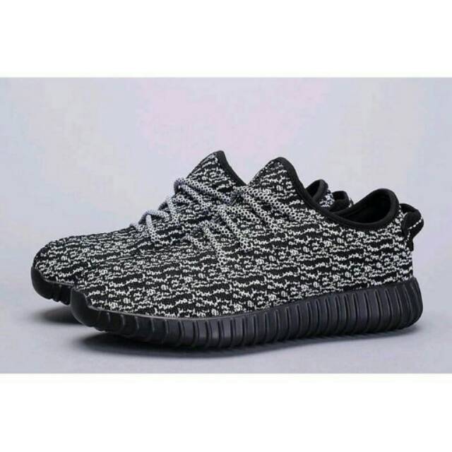 Sepatu Pria Adidas Yeezy 350 Boost - OREO