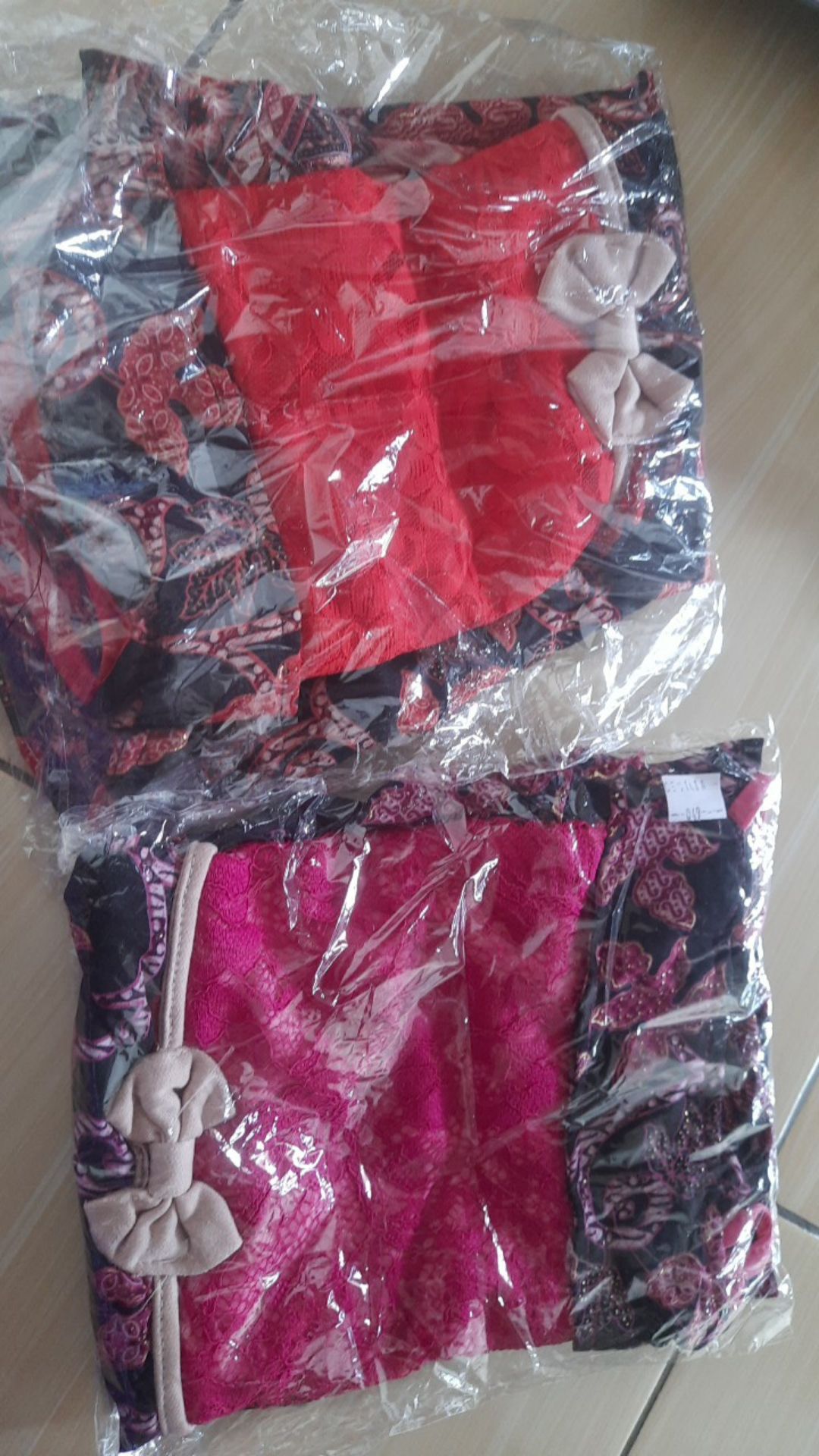 Jf - New Model Batik Anak Imut 3-5 Th Bahan Brukat Kombi Batik Dress Cecilia & Setelan Pepplum Kids