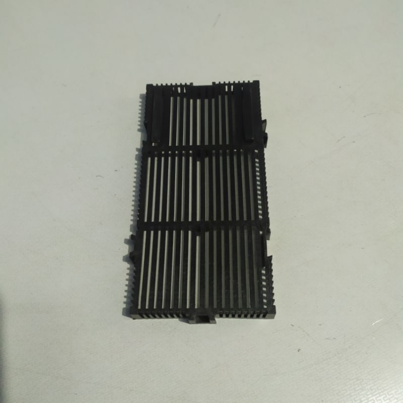 Tatakan Ugf 14x7 cm Tataksn Undergravel Papan Ugf Hitam