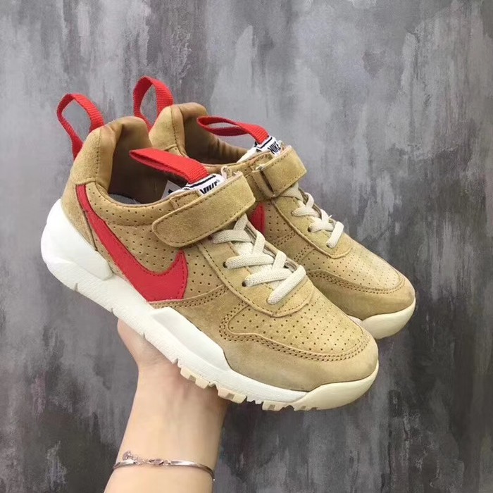 Sepatu Anak Nike Mars Yard Brown turun harga 44 90