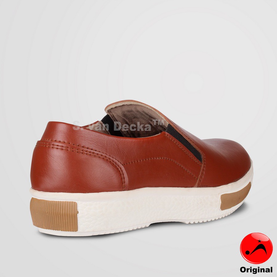 Sepatu Kasual Pria MTZ0736-09T S. van Decka