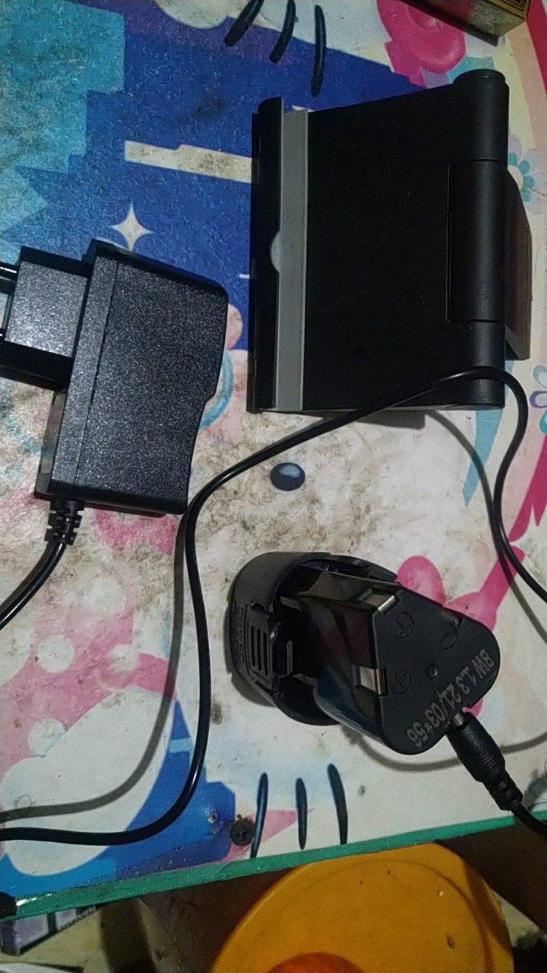 Mesin Bor Baterai Kayu Besi Obeng Elektrik Uchiha Japan Cordless Drill