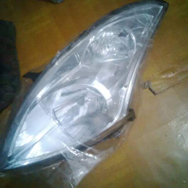 Headlamp Suzuki New Swift