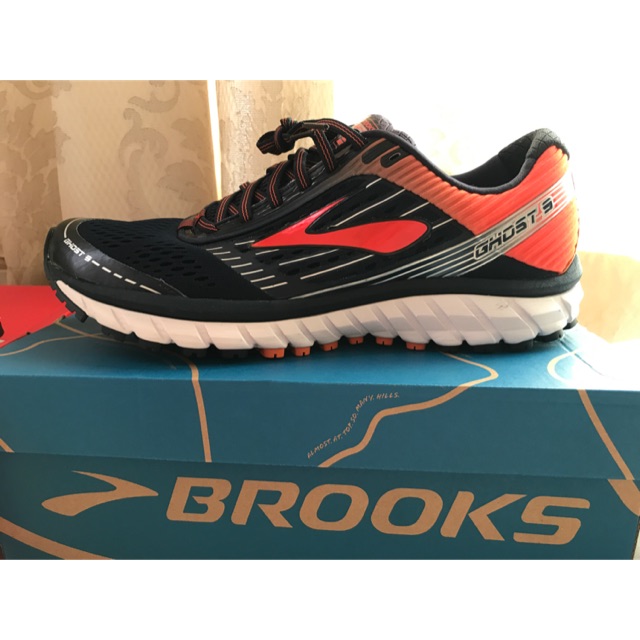 Brooks ghost 9