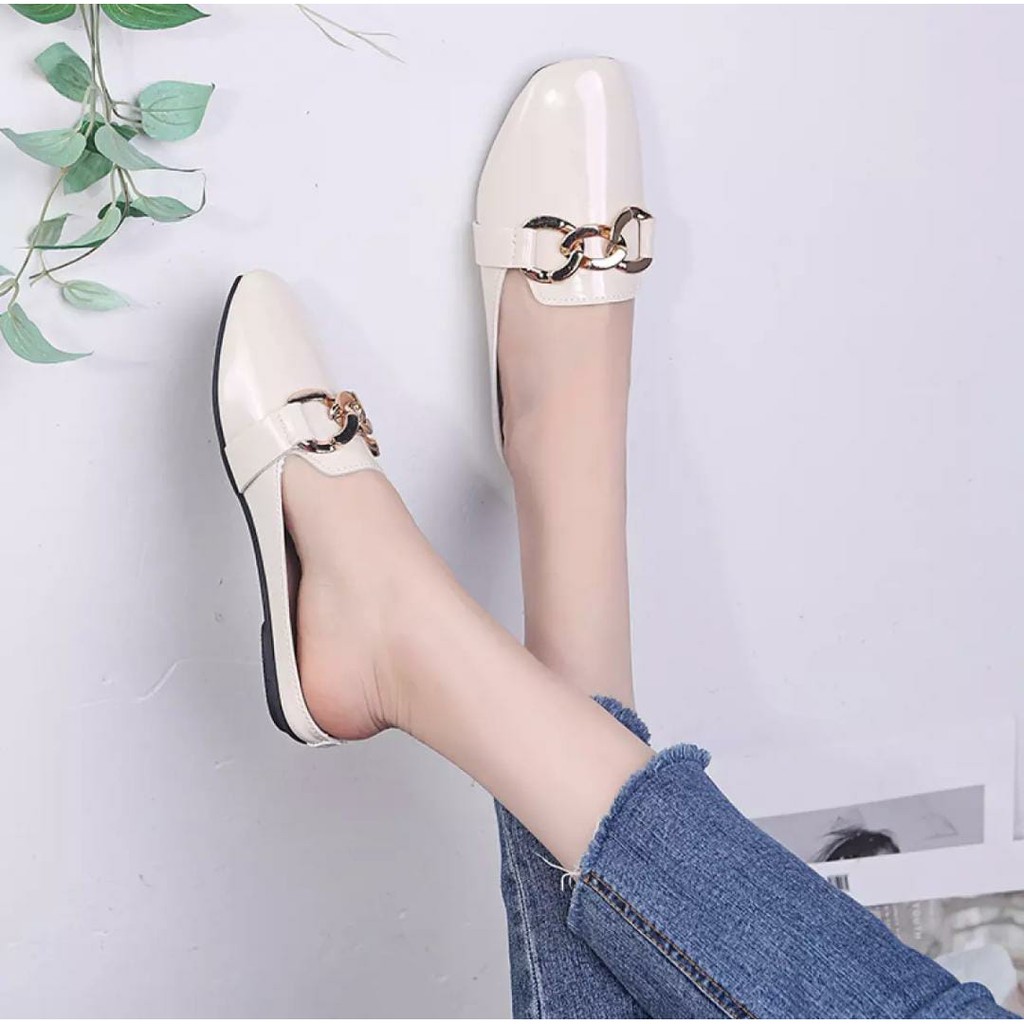 FLATSHOES WANITA GLOSSY SERBASHOES SR 13