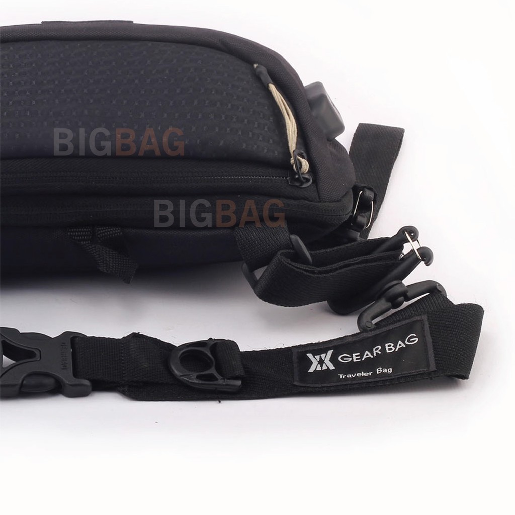 2 IN 1 PORT - Gear Bag HAGO Port 13137 - WITH EARPHONE HOLE + USB  Waistbag Selempang Pria