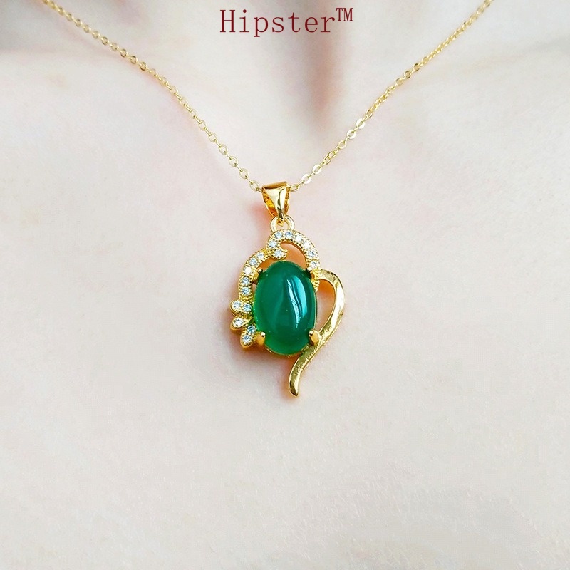 Hot Sale Light Luxury Hollow Natural Emerald Pendant Full Diamond Necklace