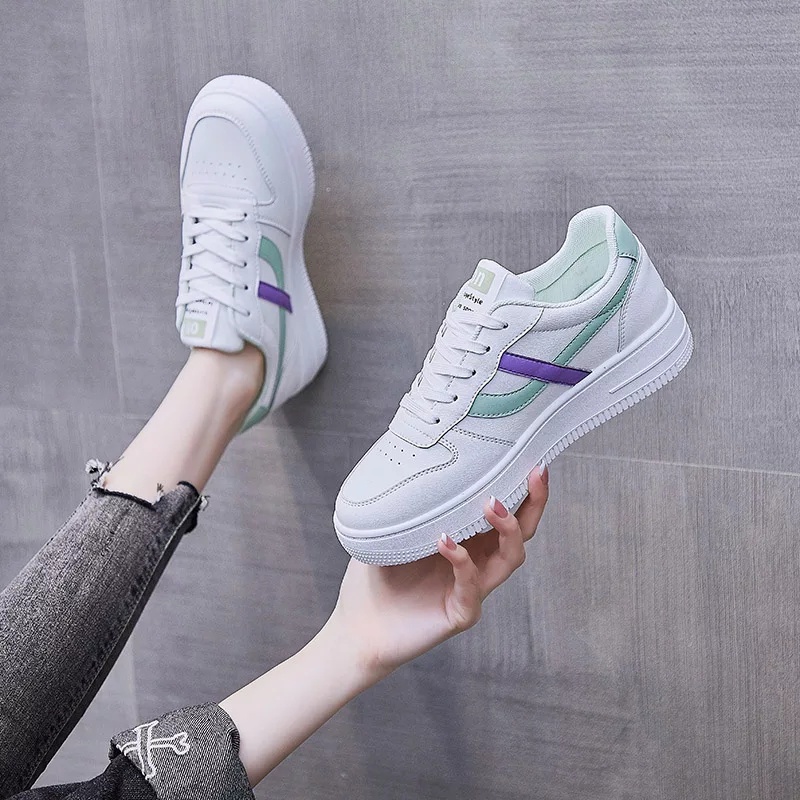 9.9 SALE Sepatu Sneakers Wanita Korea Amour