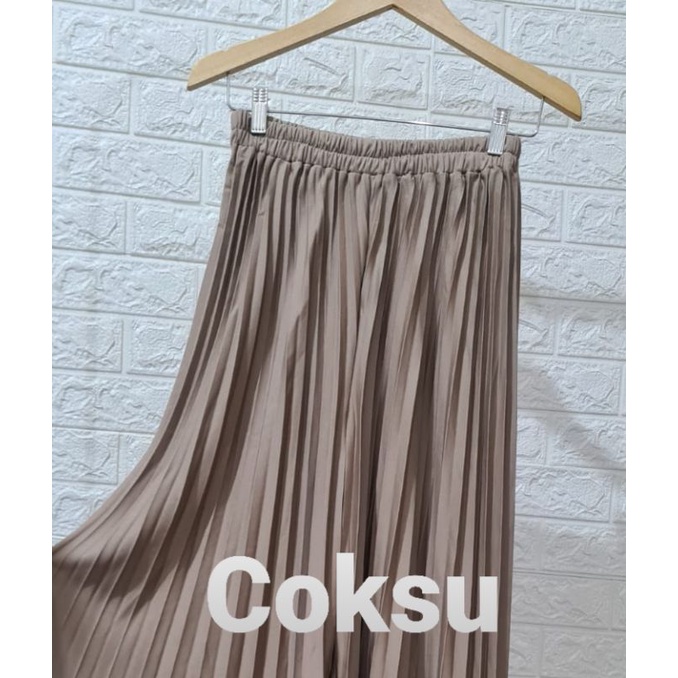 CELANA KULOT PLISKET PREMIUM JUMBO M FIT TO XXL-coksu
