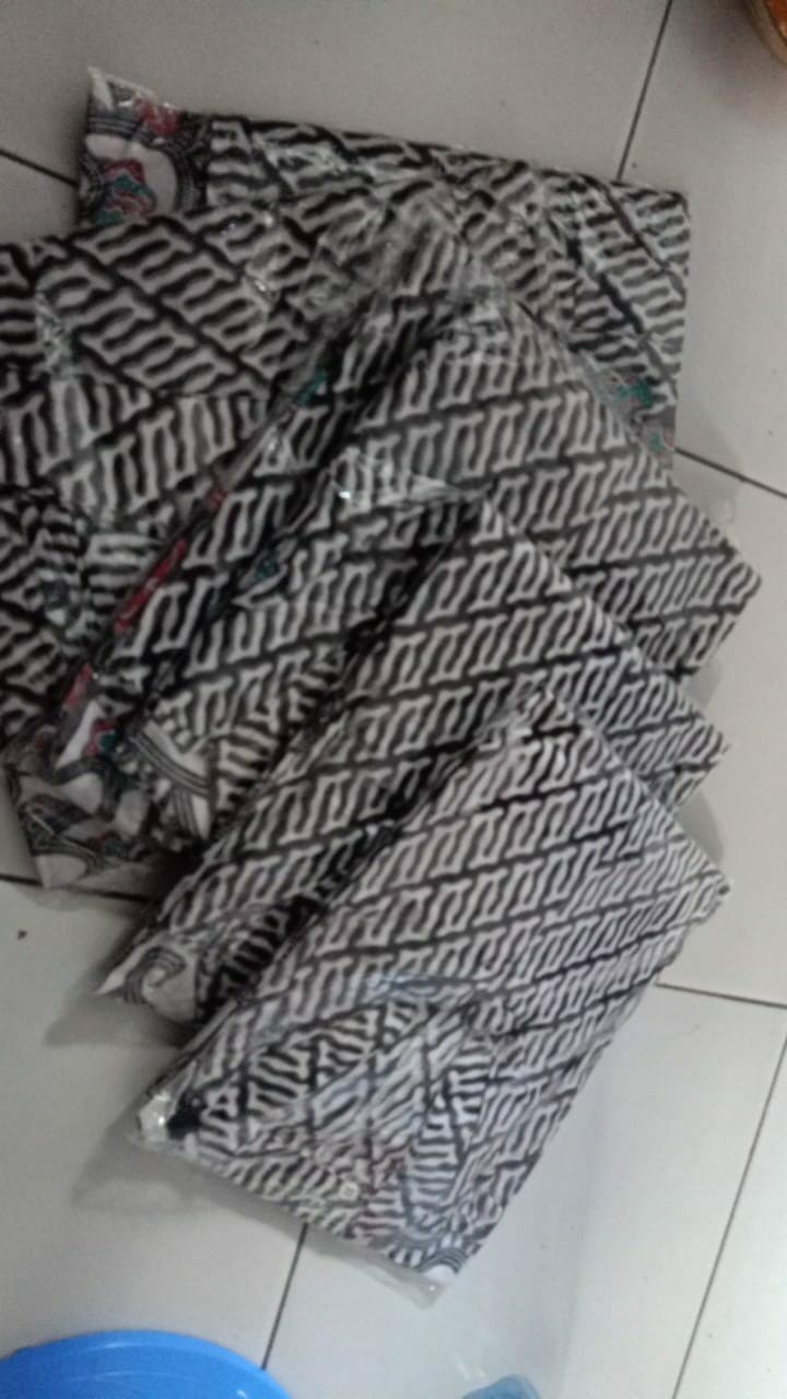 Couple Batik Keluarga || Setelan Couple Batik Ayah Ibu Anak Cewek Cowok || Couple Batik Family Gamis