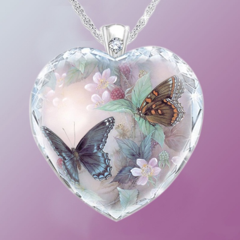 New Crystal Butterfly and Flower Heart Shaped Gem Pendant Necklace Fashion Jewelry Accessories