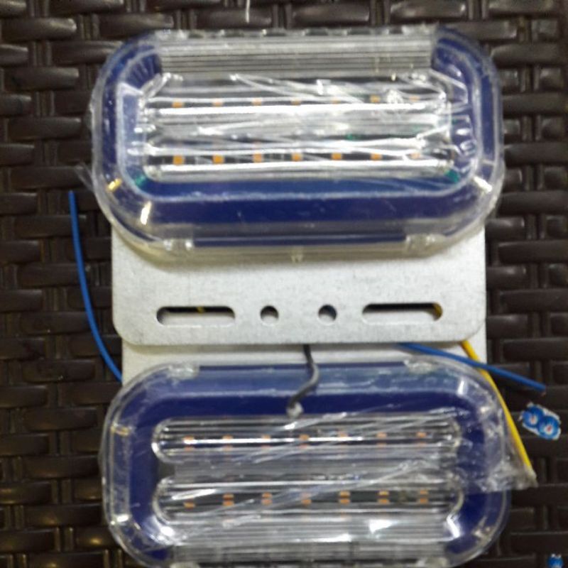 LAMPU BAK/LAMPU SAMPING TRUK LED 24VOLT KUALITAS BAGUS