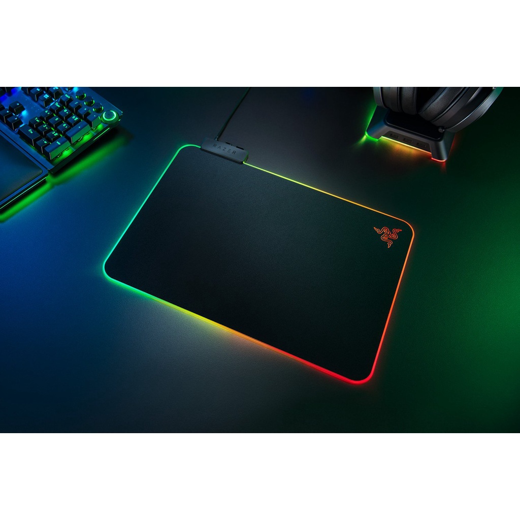 Razer Firefly V2 Gaming Mousepad / Mouse Pad 100% Original Garansi Resmi