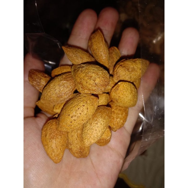 

Kc.Almond Kulit