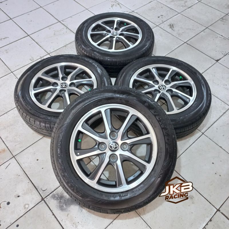 velg mobil second std Toyota calya ring 14 lebar 5 pcd 4x100 plus ban Dunlop 175/65 R14