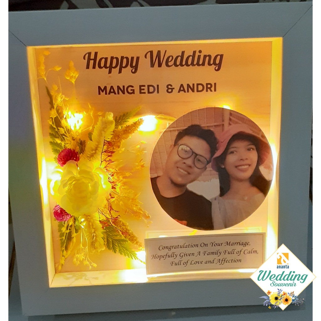 Frame 3D Custom KBK Wedding Gift Annivesary Graduation Hampers